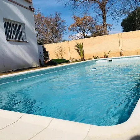 Holiday home Cal Toni